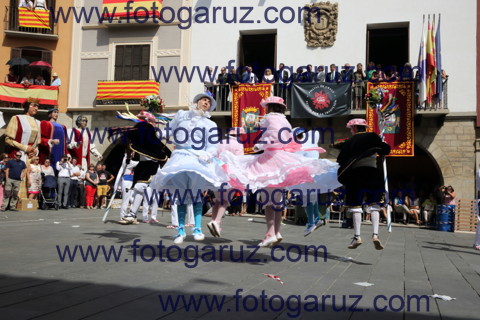 DANCES DIA 13