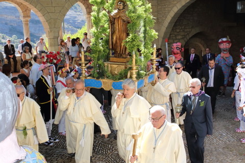 PROCESION DIA 13