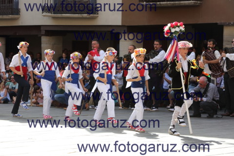 DANCES INFANTILES